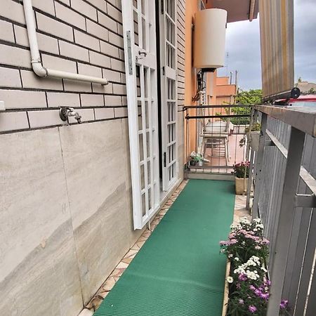 3 Sisters House Apartment Рим Екстериор снимка