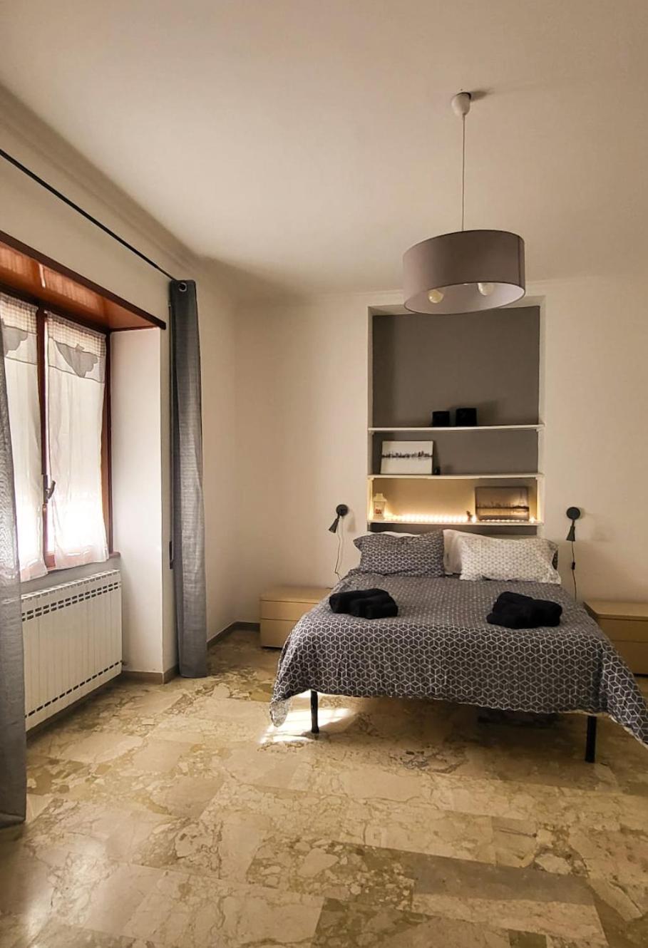 3 Sisters House Apartment Рим Екстериор снимка